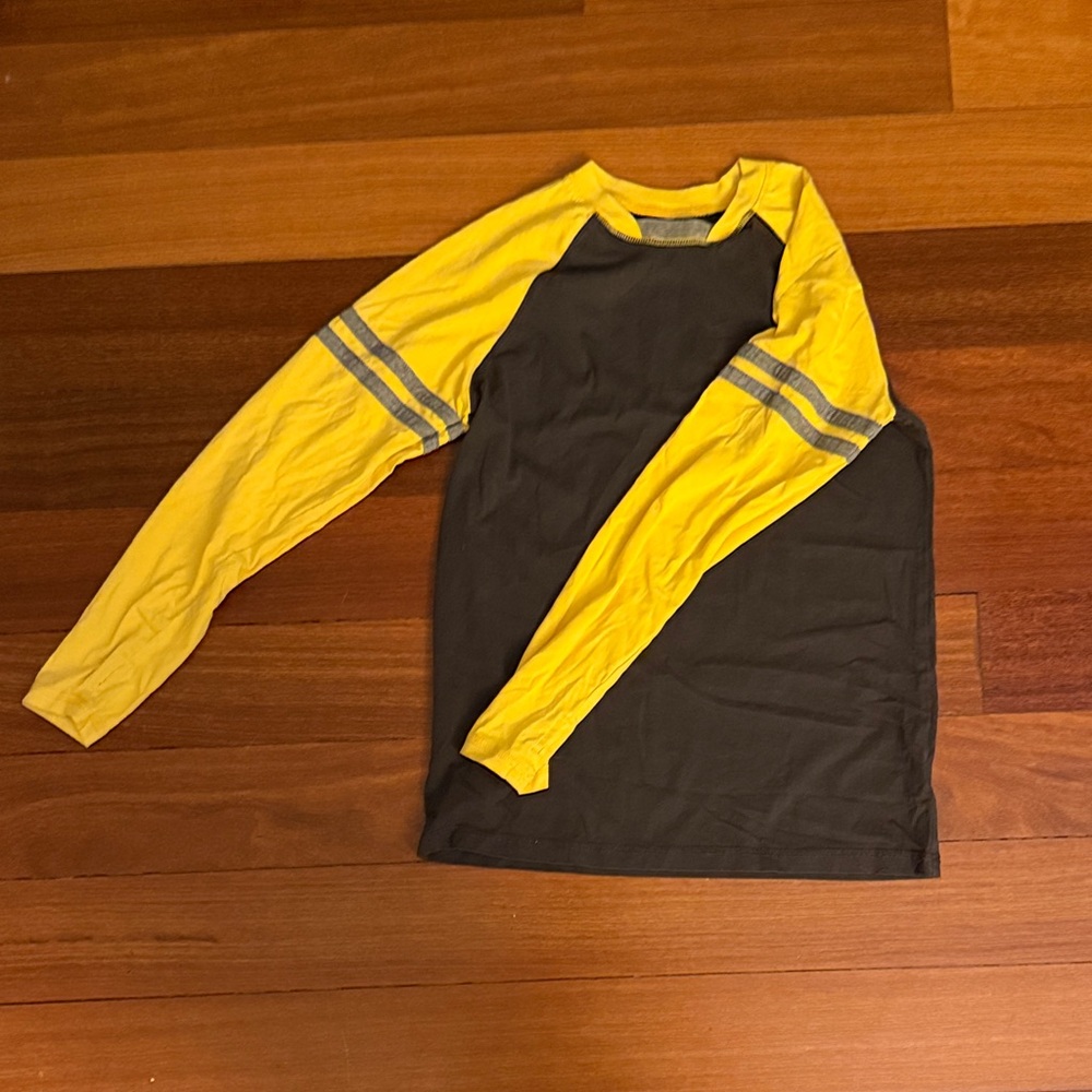 Hanna Andersson Yellow and Black Long Sleeve Tee